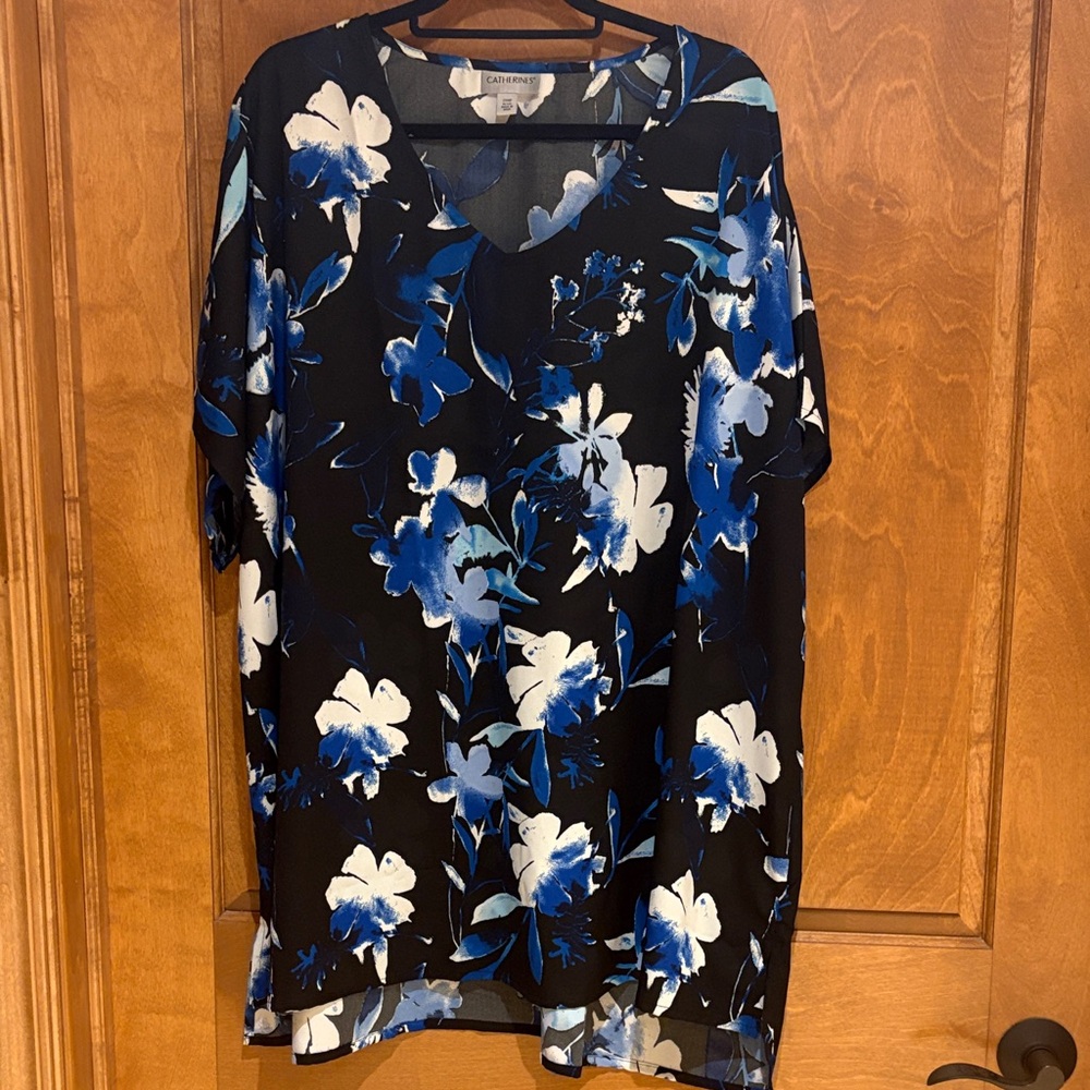 Catherine’s Floral Print Black and Blue Tunic